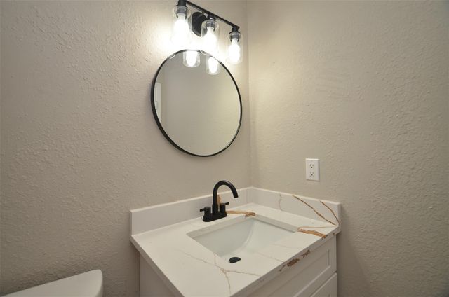 12019 Bob White Drive, Houston, TX 77035