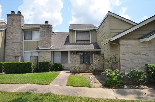 12019 Bob White Drive, Houston, TX 77035