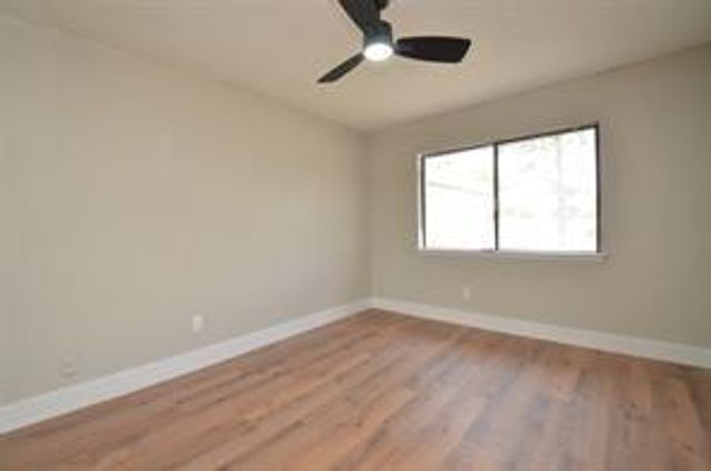 12019 Bob White Drive, Houston, TX 77035