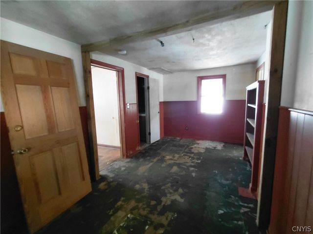 8114 Salt Springs Road, Manlius, NY 13104