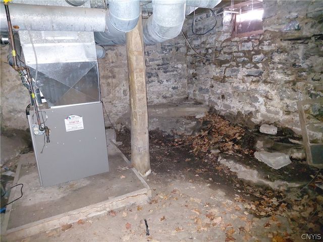 8114 Salt Springs Road, Manlius, NY 13104