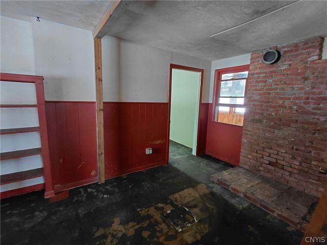 8114 Salt Springs Road, Manlius, NY 13104