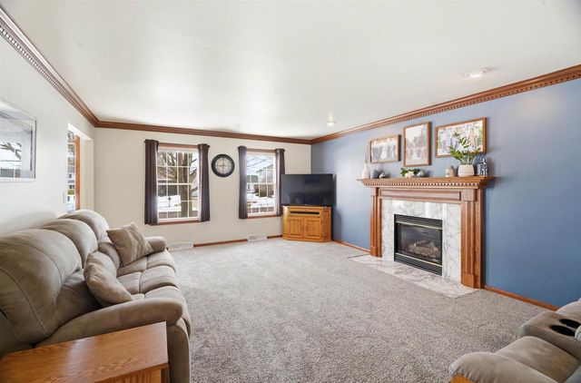 46 AURORA LANE, Fond Du Lac, WI 54935