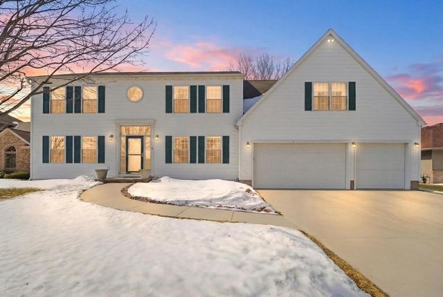 46 AURORA LANE, Fond Du Lac, WI 54935