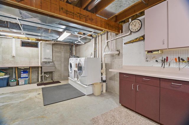 46 AURORA LANE, Fond Du Lac, WI 54935