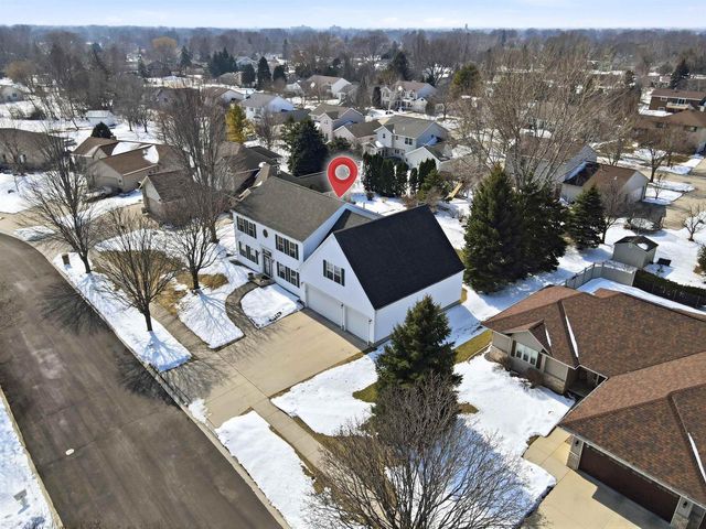 46 AURORA LANE, Fond Du Lac, WI 54935