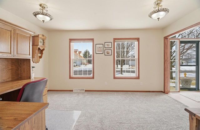 46 AURORA LANE, Fond Du Lac, WI 54935