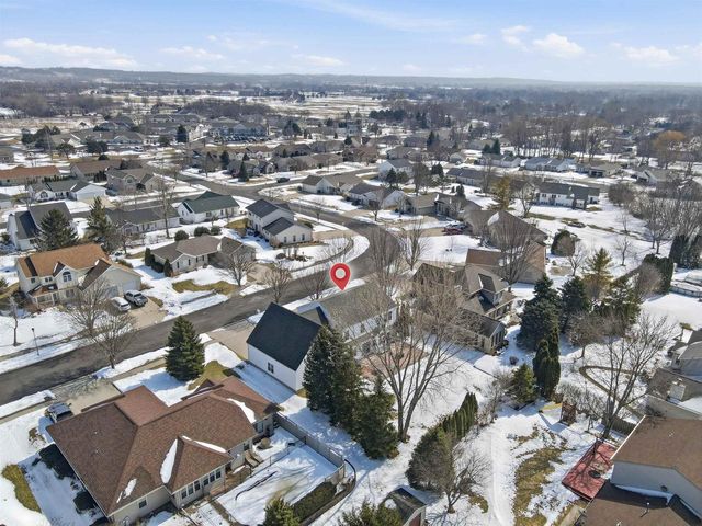 46 AURORA LANE, Fond Du Lac, WI 54935