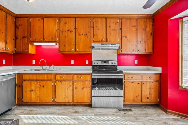 805 Manning Way SW, Marietta, GA 30064