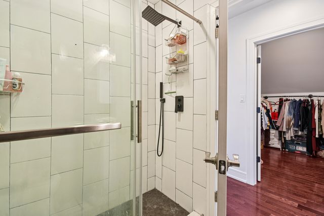 3806 W Armitage Avenue, Chicago, IL 60647