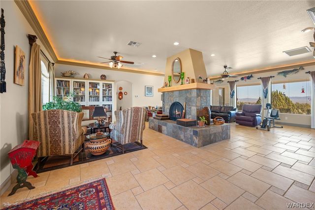 5840 N Cedar Ridge Lane, Kingman, AZ 86409