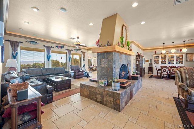 5840 N Cedar Ridge Lane, Kingman, AZ 86409