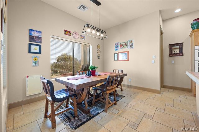 5840 N Cedar Ridge Lane, Kingman, AZ 86409