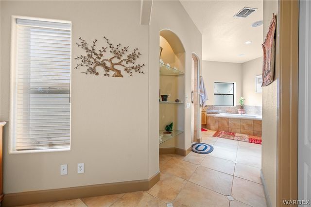 5840 N Cedar Ridge Lane, Kingman, AZ 86409