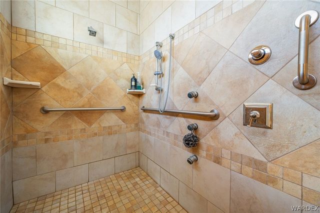 5840 N Cedar Ridge Lane, Kingman, AZ 86409