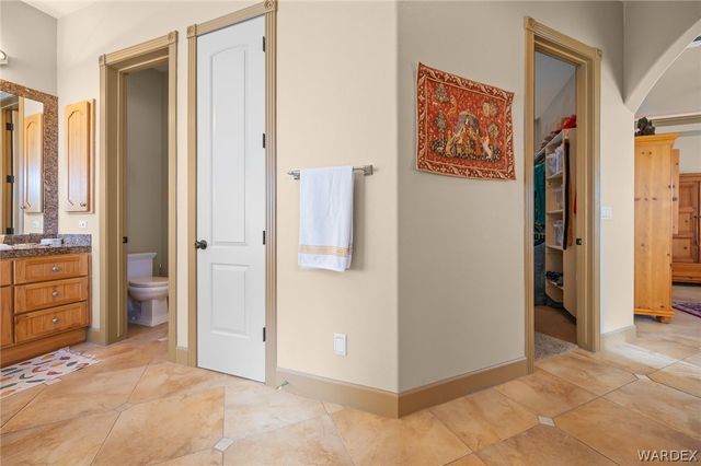 5840 N Cedar Ridge Lane, Kingman, AZ 86409