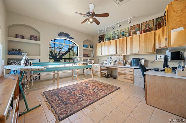 5840 N Cedar Ridge Lane, Kingman, AZ 86409