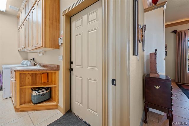 5840 N Cedar Ridge Lane, Kingman, AZ 86409