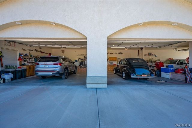 5840 N Cedar Ridge Lane, Kingman, AZ 86409