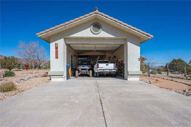 5840 N Cedar Ridge Lane, Kingman, AZ 86409