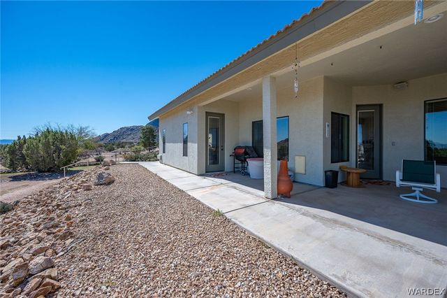 5840 N Cedar Ridge Lane, Kingman, AZ 86409