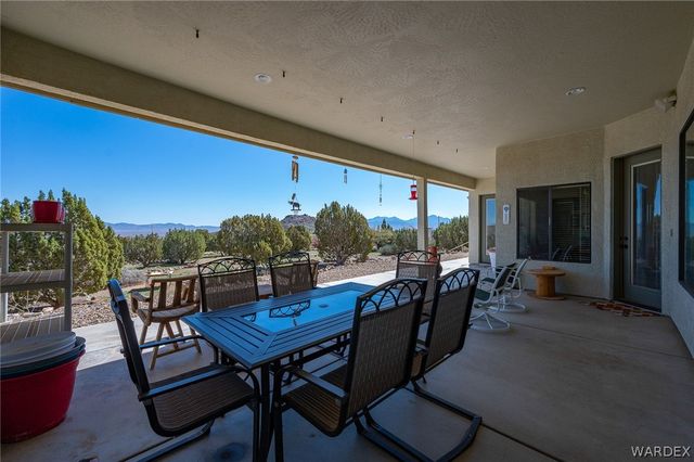 5840 N Cedar Ridge Lane, Kingman, AZ 86409