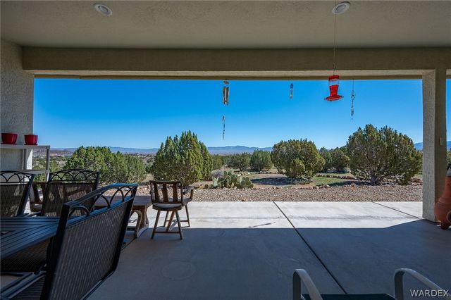 5840 N Cedar Ridge Lane, Kingman, AZ 86409