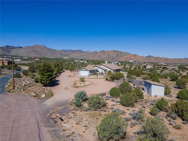 5840 N Cedar Ridge Lane, Kingman, AZ 86409