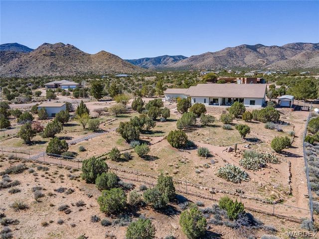 5840 N Cedar Ridge Lane, Kingman, AZ 86409