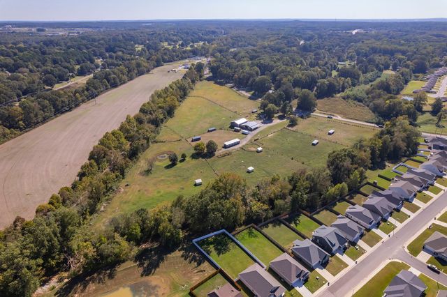 130 Cooper Anderson Rd, Jackson, TN 38305