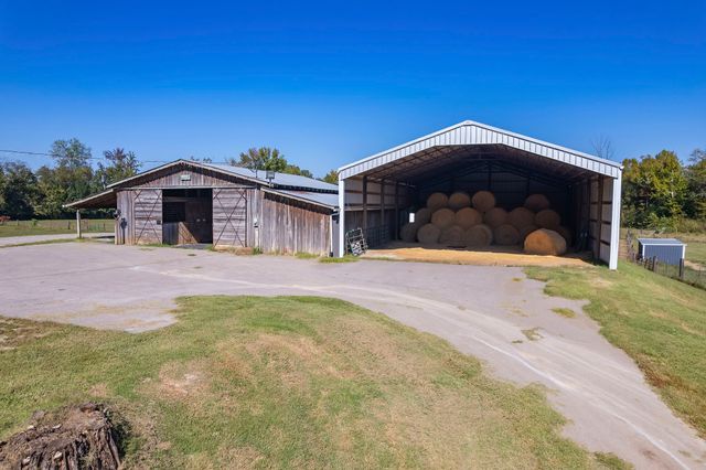 130 Cooper Anderson Rd, Jackson, TN 38305