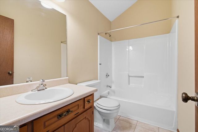 26 Latimer Lane NE, Kennesaw, GA 30144