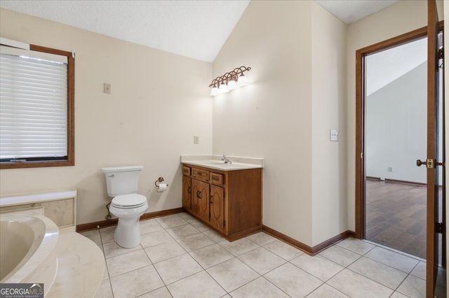 26 Latimer Lane NE, Kennesaw, GA 30144