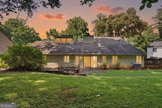 26 Latimer Lane NE, Kennesaw, GA 30144
