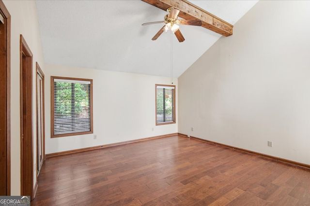 26 Latimer Lane NE, Kennesaw, GA 30144