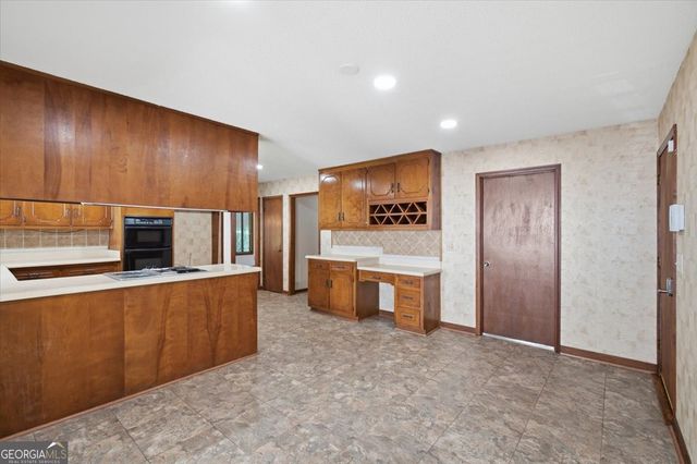 26 Latimer Lane NE, Kennesaw, GA 30144