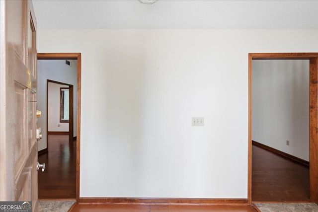 26 Latimer Lane NE, Kennesaw, GA 30144
