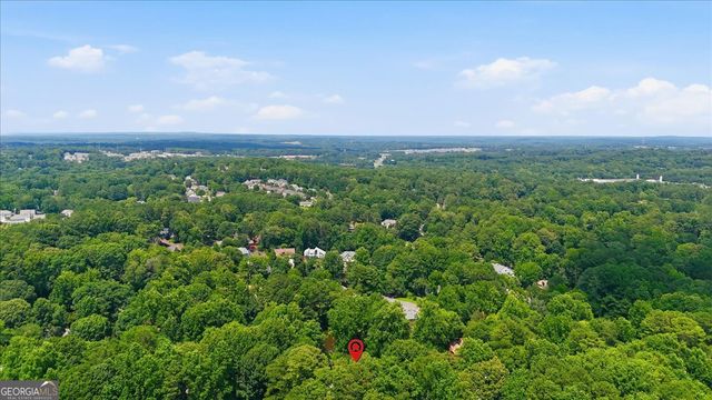 26 Latimer Lane NE, Kennesaw, GA 30144