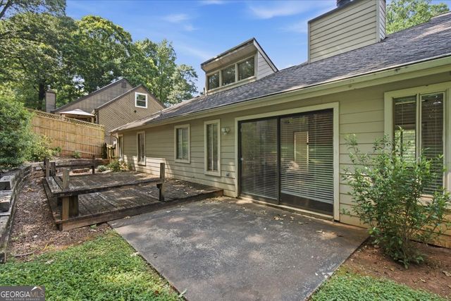 26 Latimer Lane NE, Kennesaw, GA 30144