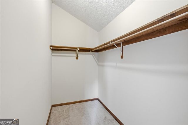 26 Latimer Lane NE, Kennesaw, GA 30144
