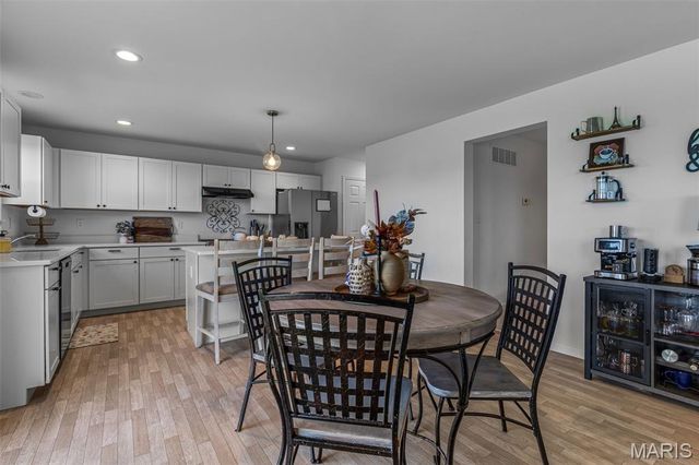 5617 Sun Bear Drive, House Springs, MO 63051