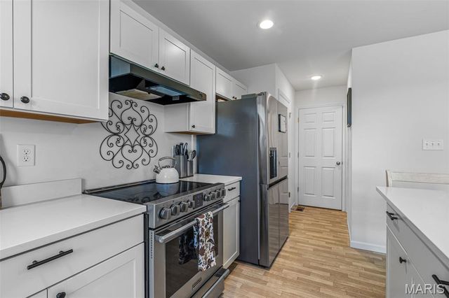 5617 Sun Bear Drive, House Springs, MO 63051