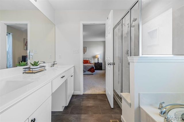 5617 Sun Bear Drive, House Springs, MO 63051