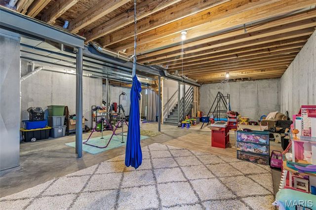 5617 Sun Bear Drive, House Springs, MO 63051