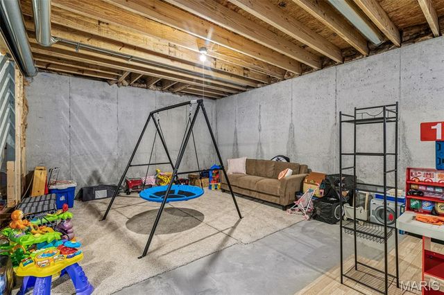 5617 Sun Bear Drive, House Springs, MO 63051