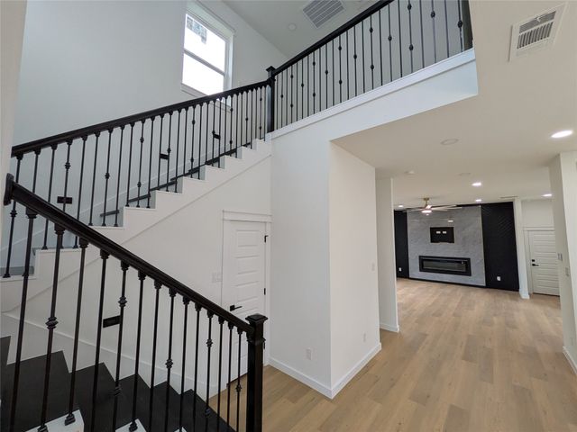2404 56th Street, Dallas, TX 75241