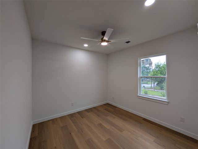 2404 56th Street, Dallas, TX 75241