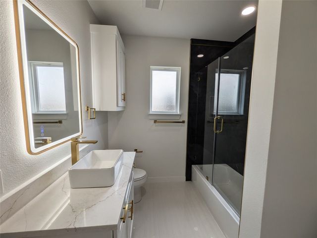 2404 56th Street, Dallas, TX 75241