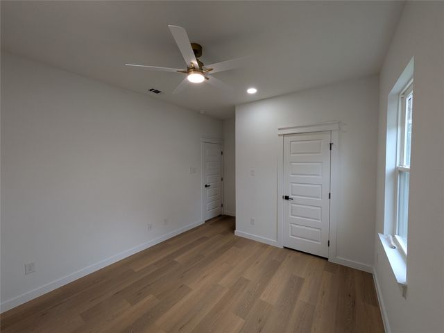 2404 56th Street, Dallas, TX 75241