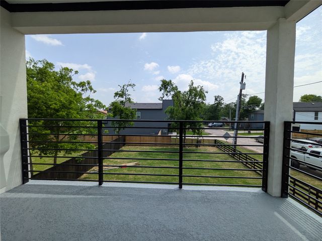 2404 56th Street, Dallas, TX 75241